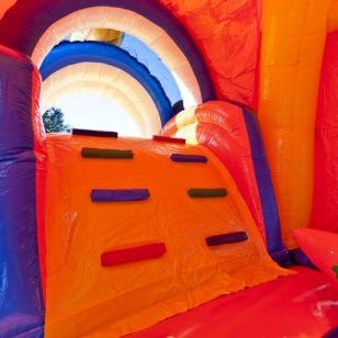 chateau gonflable plage